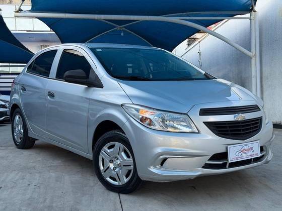CHEVROLET ONIX 1.0 MPFI LS 8V FLEX 4P MANUAL CHEVROLET ONIX 1.0 MPFI LS 8V FLEX 4P MANUAL